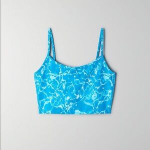 Aritzia TNA karlelis tank